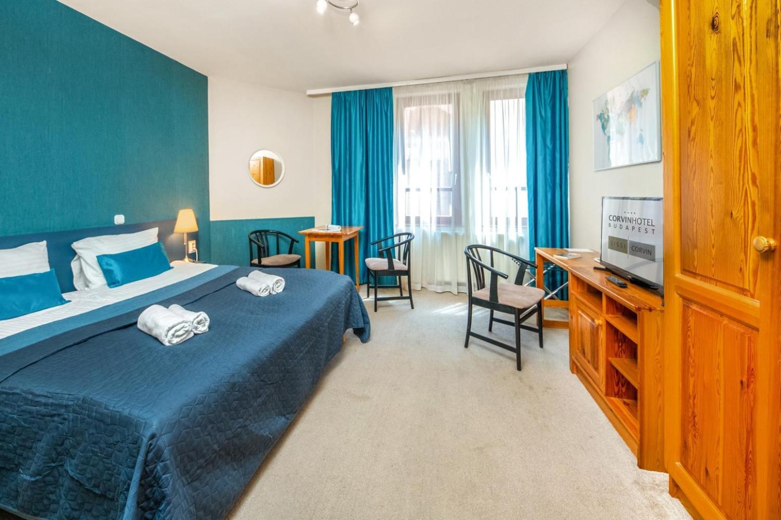 Corvin Apartahotel *